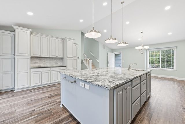 2438 N Tamarisk St, Derby, KS 67037