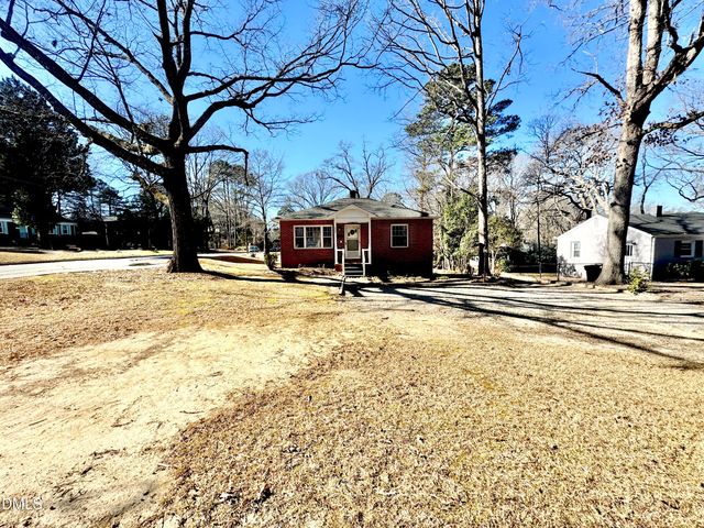 224 Clay Street, Cary, NC 27511