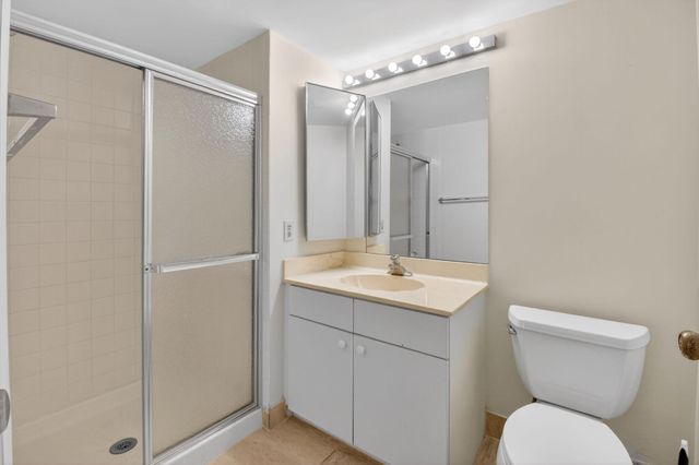 15 Stratford Drive C, Boynton Beach, FL 33436