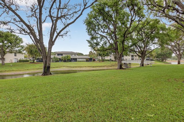 15 Stratford Drive C, Boynton Beach, FL 33436