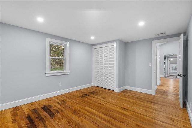 15 Shannon Rd, Harwich, MA 02645