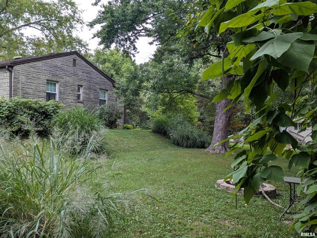 5802 S MADISON Street, Bartonville, IL 61607