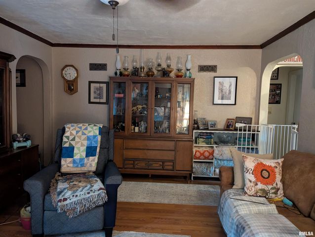 5802 S MADISON Street, Bartonville, IL 61607