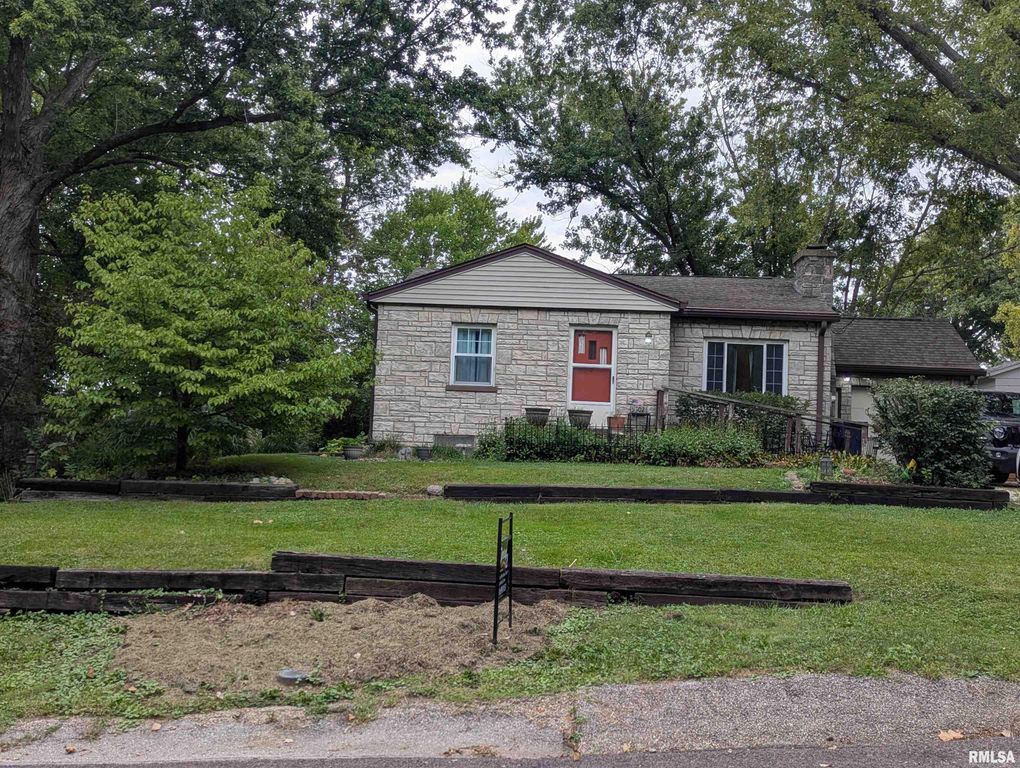5802 S MADISON Street, Bartonville, IL 61607