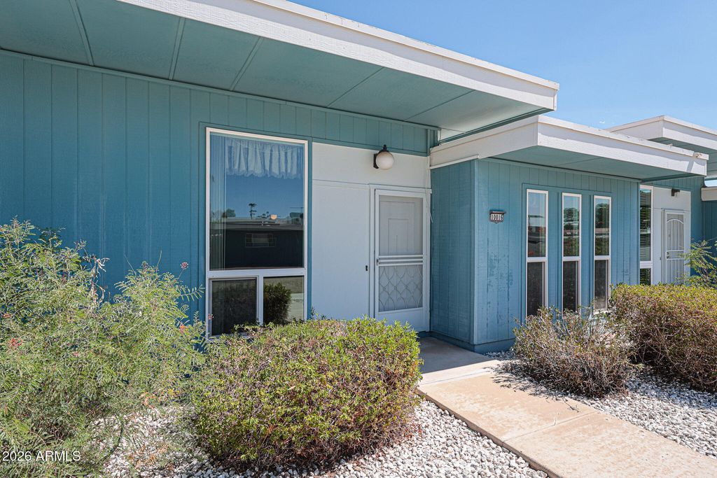 10016 W LANCASTER Drive, Sun City, AZ 85351 — photo 4