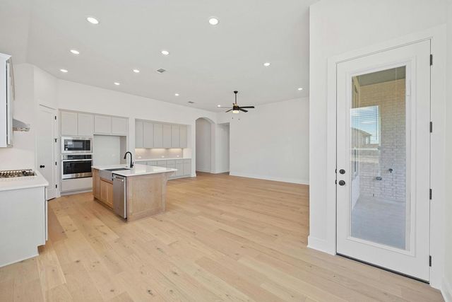 120 White Magnolia CV, Georgetown, TX 78628
