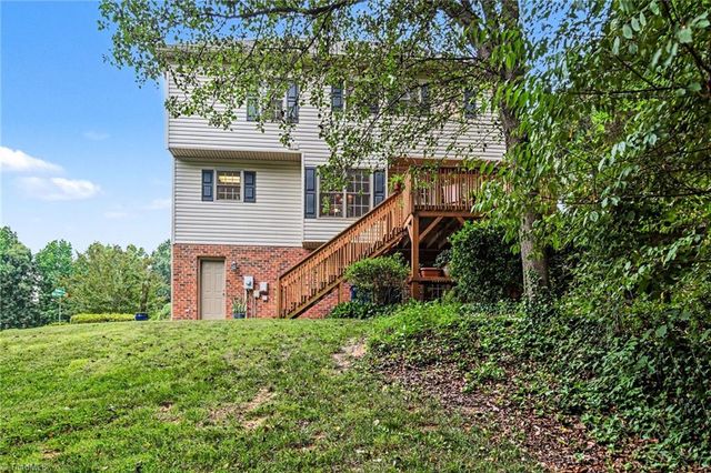 1181 Bent Grass Lane, Winston-salem, NC 27127