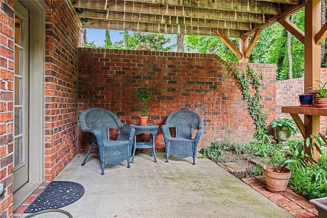1181 Bent Grass Lane, Winston-salem, NC 27127