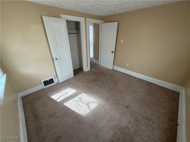 783 Leonard Street, Akron, OH 44307