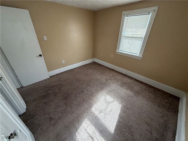 783 Leonard Street, Akron, OH 44307