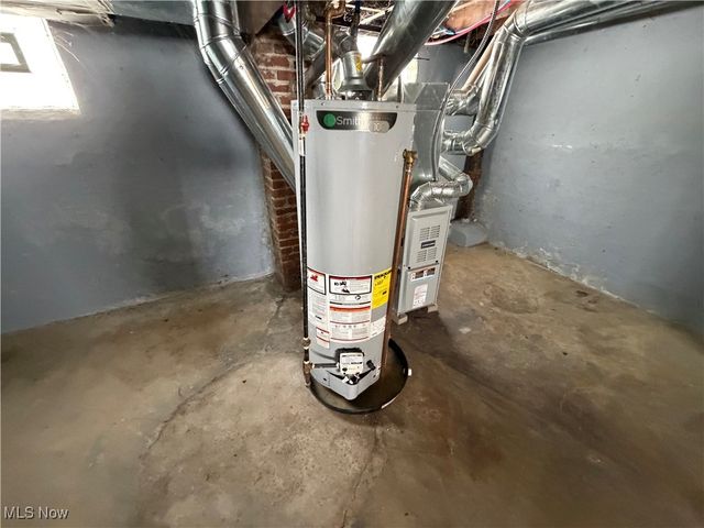 783 Leonard Street, Akron, OH 44307