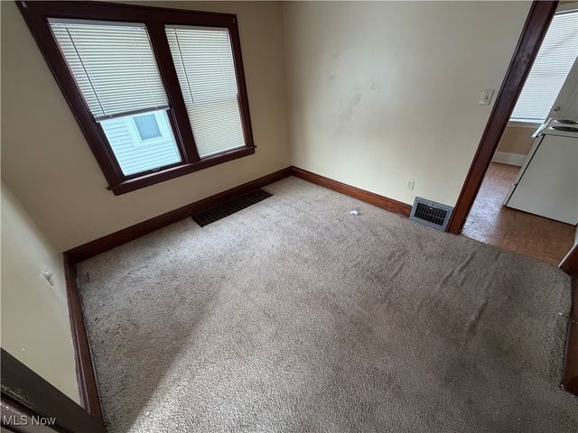 783 Leonard Street, Akron, OH 44307