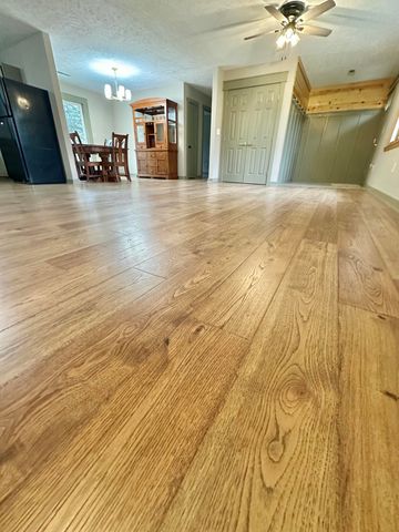 401 Broken Arrow LN, Covington, VA 24426