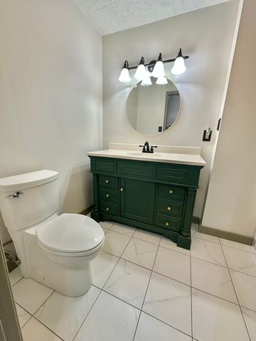 401 Broken Arrow LN, Covington, VA 24426