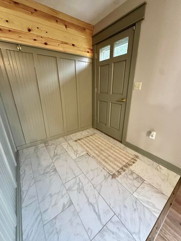 401 Broken Arrow LN, Covington, VA 24426