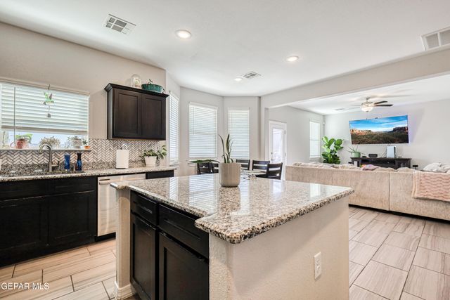 4812 MARISABEL AZCARATE Street, El Paso, TX 79938