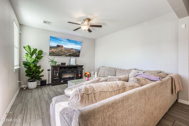 4812 MARISABEL AZCARATE Street, El Paso, TX 79938