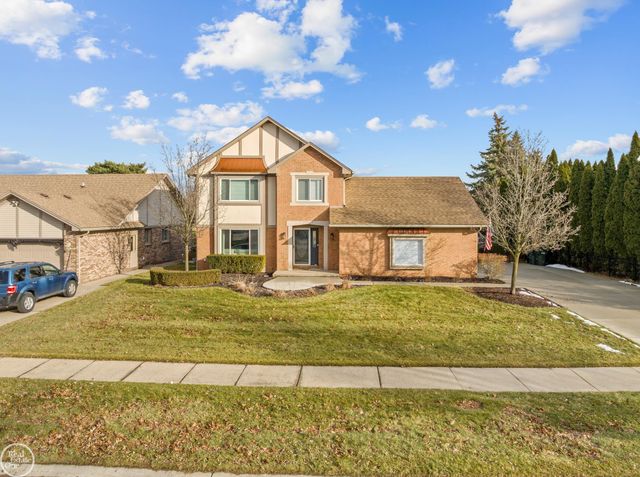 39008 Mallorn Drive, Sterling Heights, MI 48313