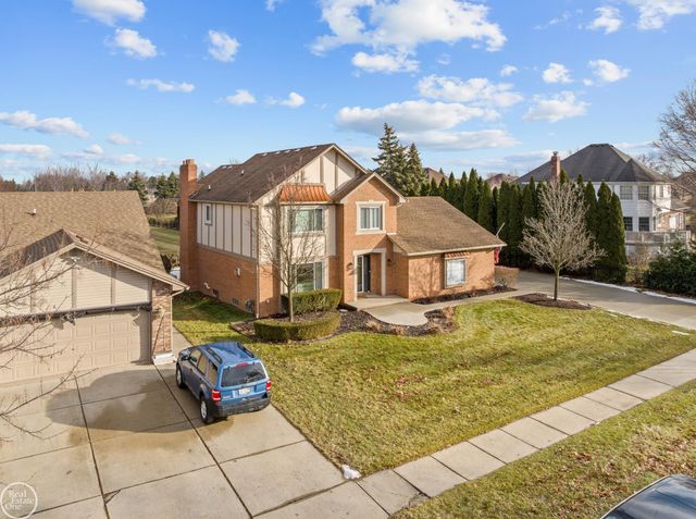 39008 Mallorn Drive, Sterling Heights, MI 48313