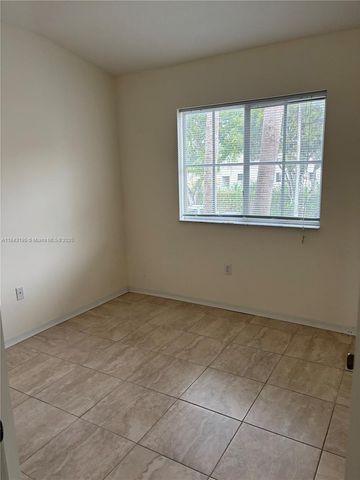 2621 SE 12th Rd 206, Homestead, FL 33035