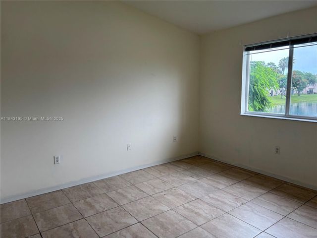 2621 SE 12th Rd 206, Homestead, FL 33035