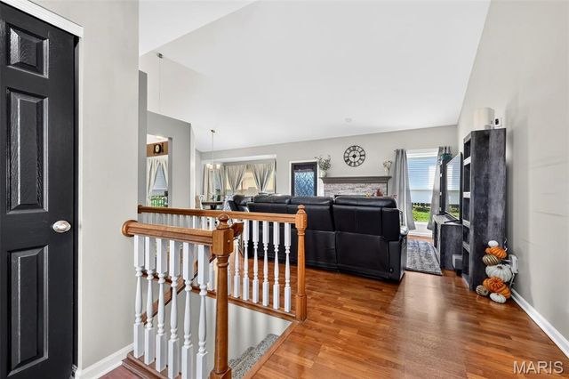 957 Cottontail Lane, St Charles, MO 63303