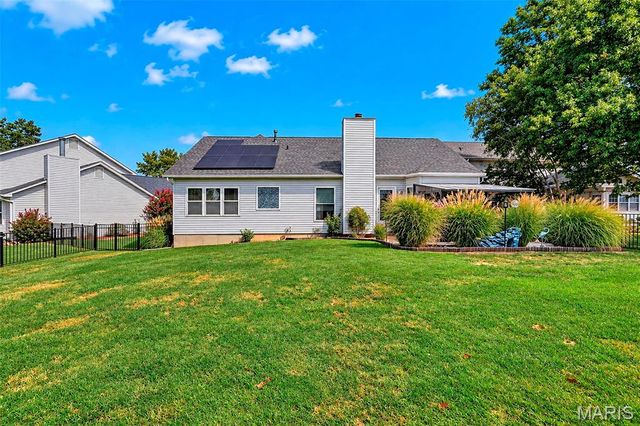 957 Cottontail Lane, St Charles, MO 63303