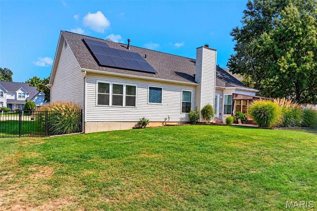 957 Cottontail Lane, St Charles, MO 63303