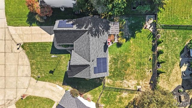 957 Cottontail Lane, St Charles, MO 63303