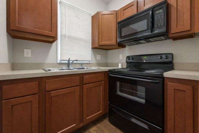 882 S Gilbert Street, Columbus, OH 43206