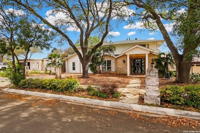 10804 LANDS RUN ST, San Antonio, TX 78230