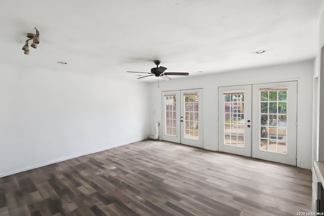 10804 LANDS RUN ST, San Antonio, TX 78230