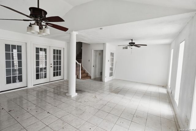 10804 LANDS RUN ST, San Antonio, TX 78230