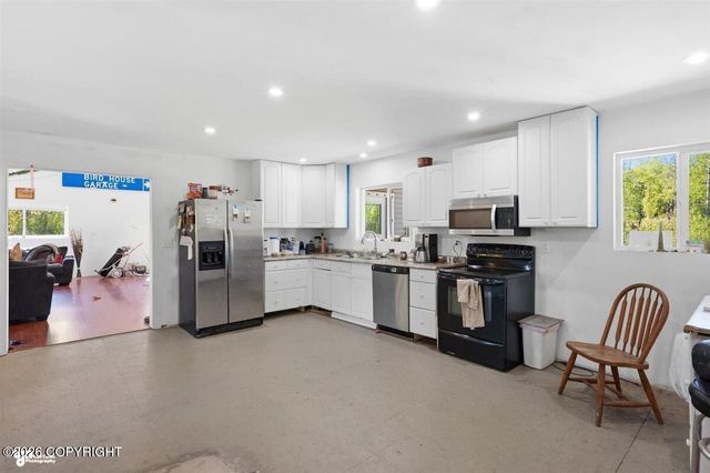 11100 E Yarrow Road, Palmer, AK 99645
