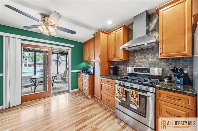 50 3rd Street, Fords, NJ 08863