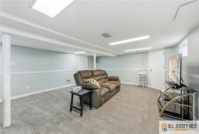 50 3rd Street, Fords, NJ 08863