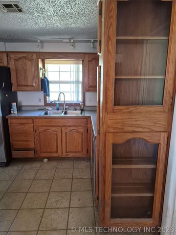 418267 Highway 266, Checotah, OK 74426