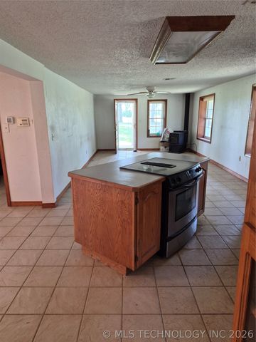 418267 Highway 266, Checotah, OK 74426