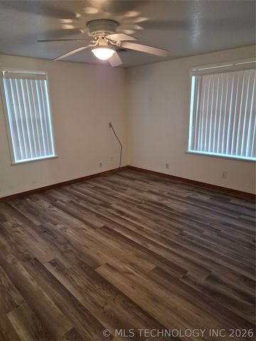 418267 Highway 266, Checotah, OK 74426