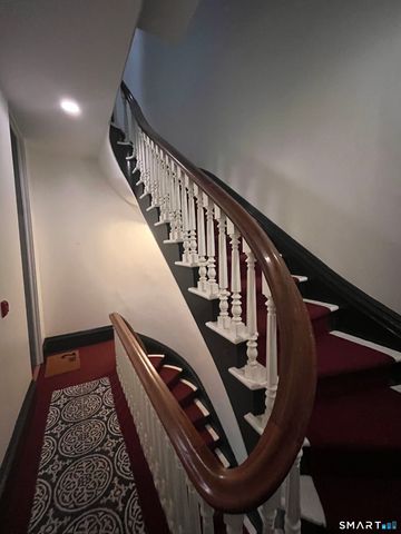 556 Chapel Street APT 3, New Haven, CT 06511