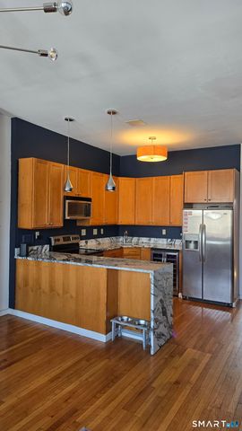 556 Chapel Street APT 3, New Haven, CT 06511