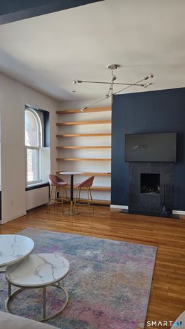 556 Chapel Street APT 3, New Haven, CT 06511