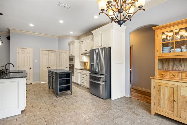 2211 Tanton Sound Court, Granbury, TX 76049