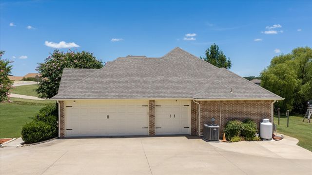 2211 Tanton Sound Court, Granbury, TX 76049