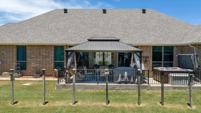 2211 Tanton Sound Court, Granbury, TX 76049