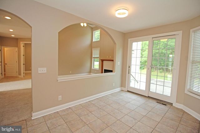 5 CHRYSANTHEMUM CT, Sewell, NJ 08080