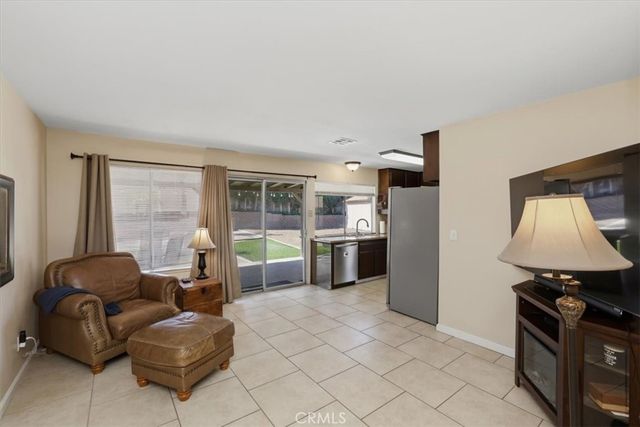 12877 Vivienda, Grand Terrace, CA 92313
