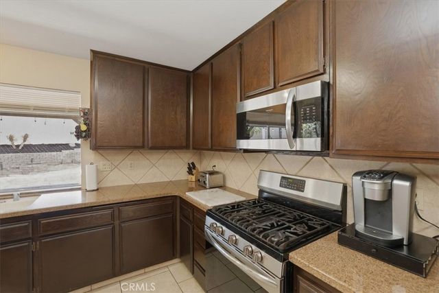 12877 Vivienda, Grand Terrace, CA 92313