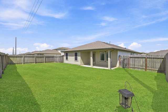 14602 Sweet Water Drive, Baytown, TX 77523