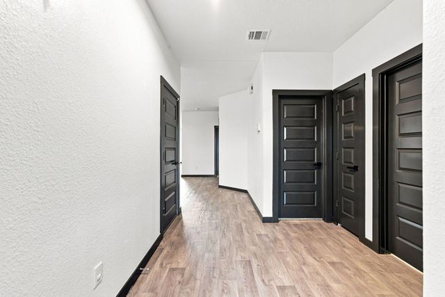14602 Sweet Water Drive, Baytown, TX 77523